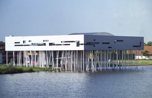2000 Aluminium B center