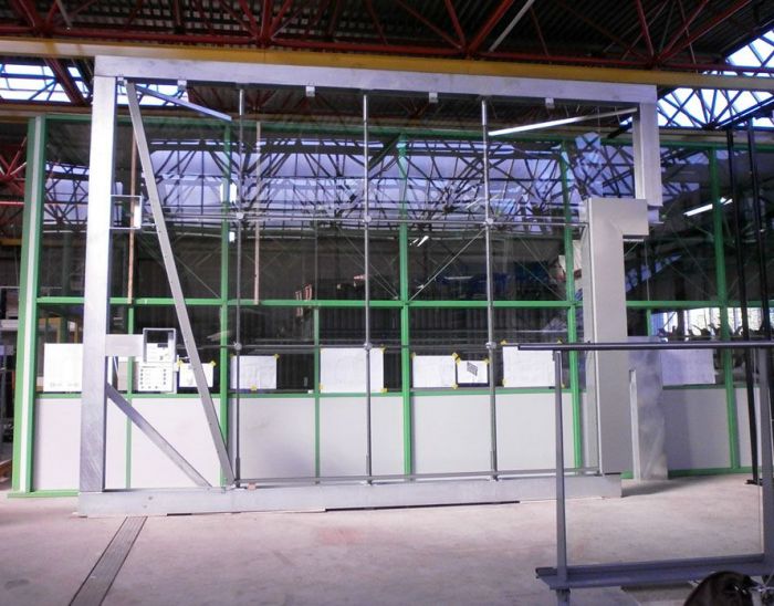 Installation of first cables Market Hall